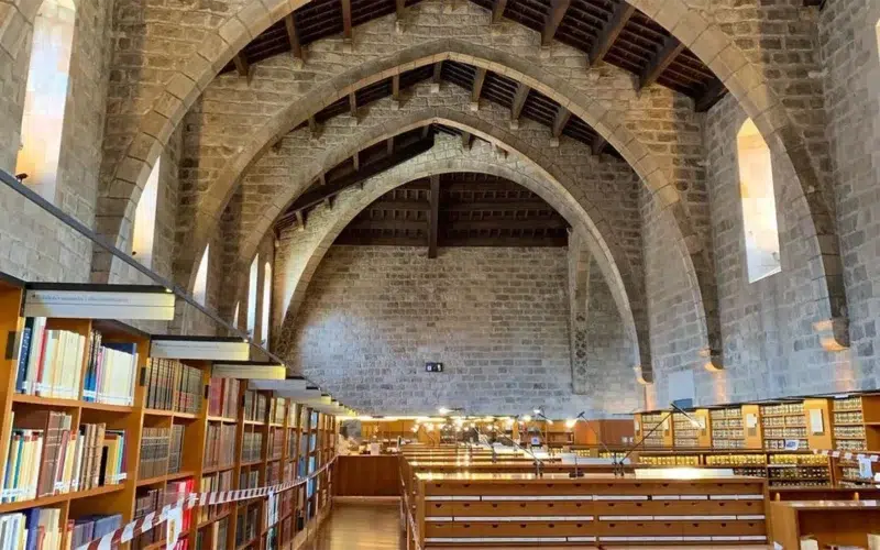 bibliothèque catalone raval Barcelone