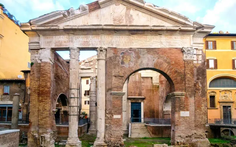 Portique d’Octavie