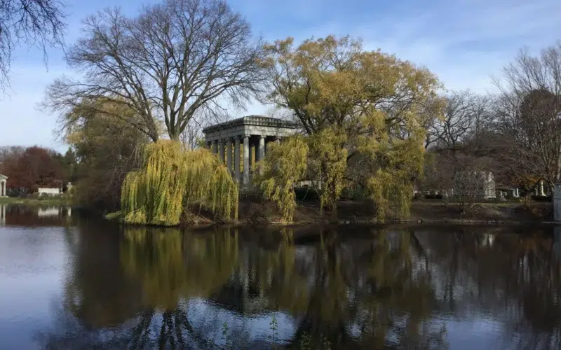 Graceland Cemetery - Chicago Insolite