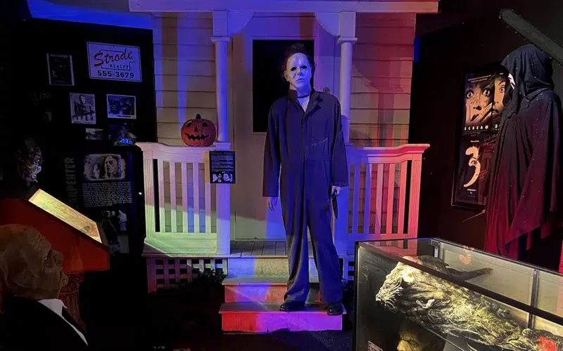 Tom Devlin's Monster Museum Vegas